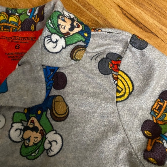 ⭐️MarioKart Pajama Set⭐️ - Picture 5 of 12